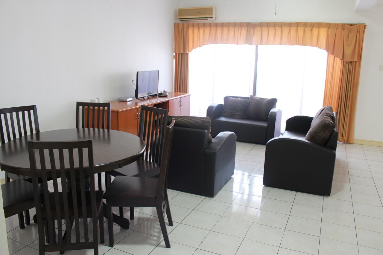 Marina Court, Kota Kinabalu, Sabah Villa Kültér fotó